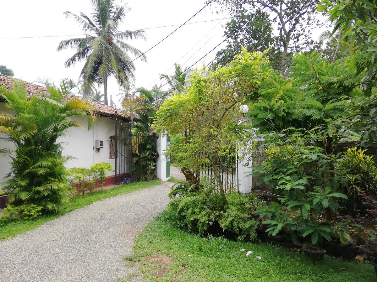 Berg House Unawatuna Hotel Exterior foto